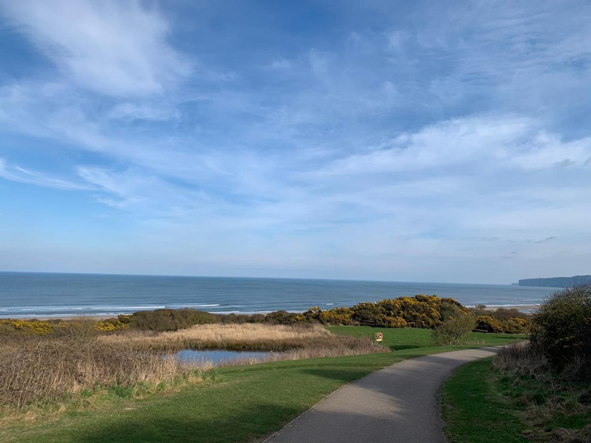 The Bay, Filey, Moonshine Cottage מראה חיצוני תמונה