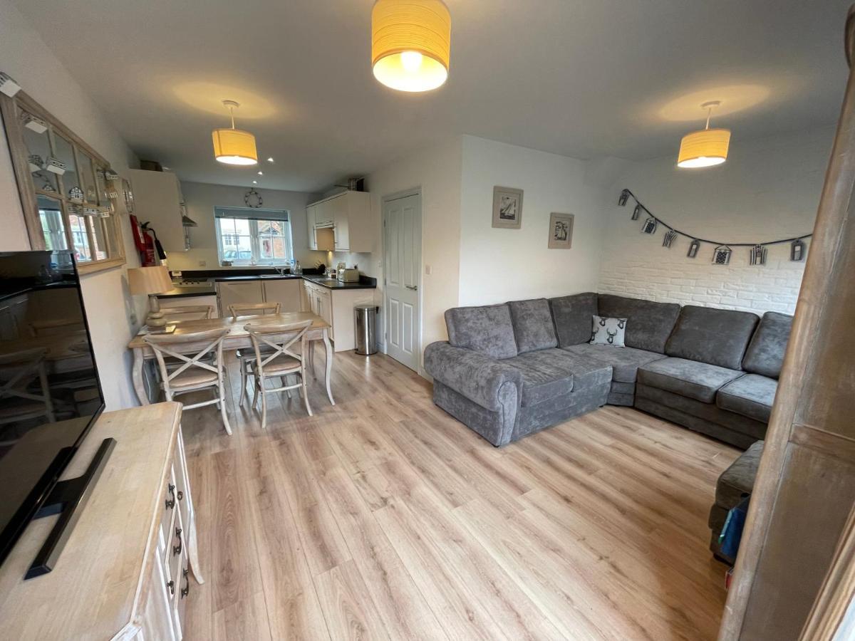 The Bay, Filey, Moonshine Cottage מראה חיצוני תמונה