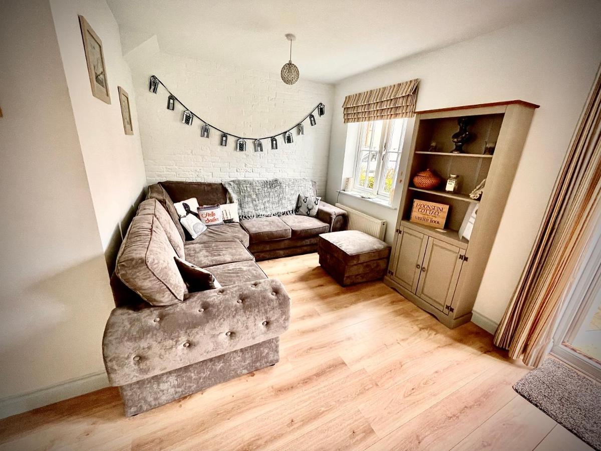 The Bay, Filey, Moonshine Cottage מראה חיצוני תמונה