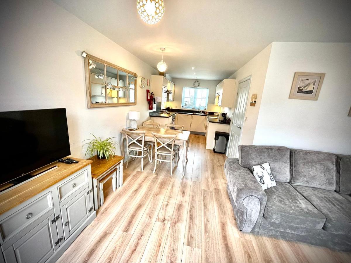 The Bay, Filey, Moonshine Cottage מראה חיצוני תמונה
